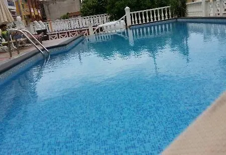 Anna Отель *