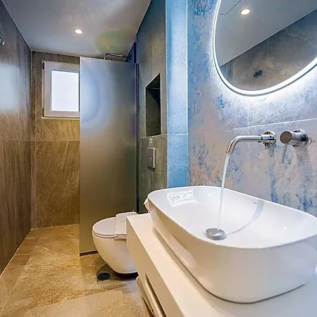Hotel Anna *